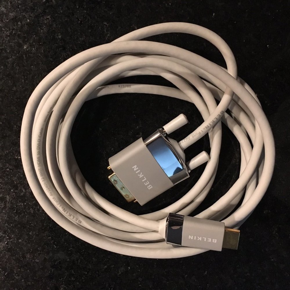 BELKIN HDMI-DVI Video Cable 12ft. 24K Gold Connect